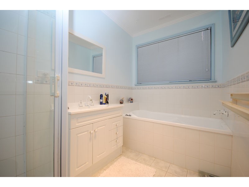 7 Valmai  Avenue, Portland VIC 3305
