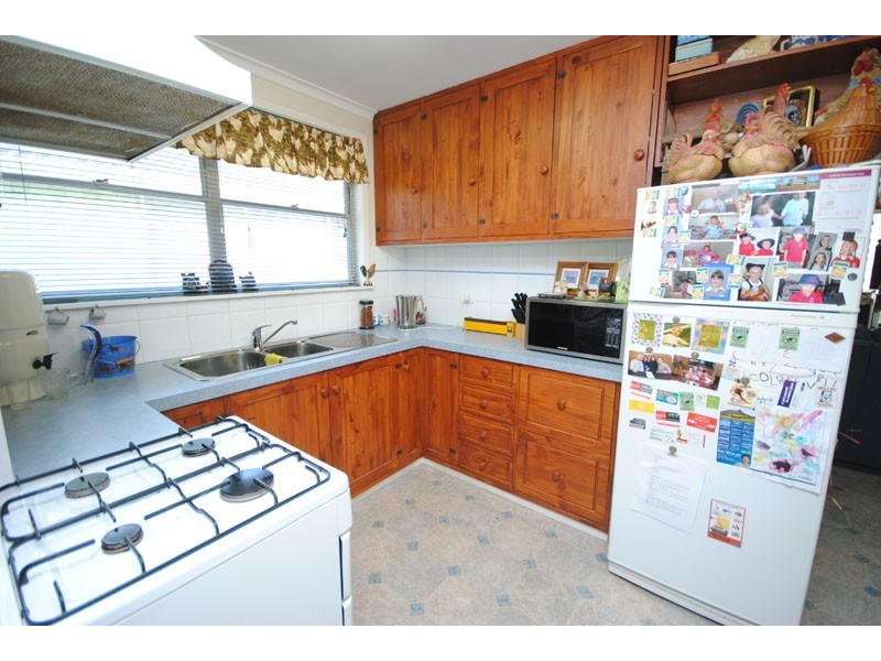 42 Kauri Crescent, Portland VIC 3305