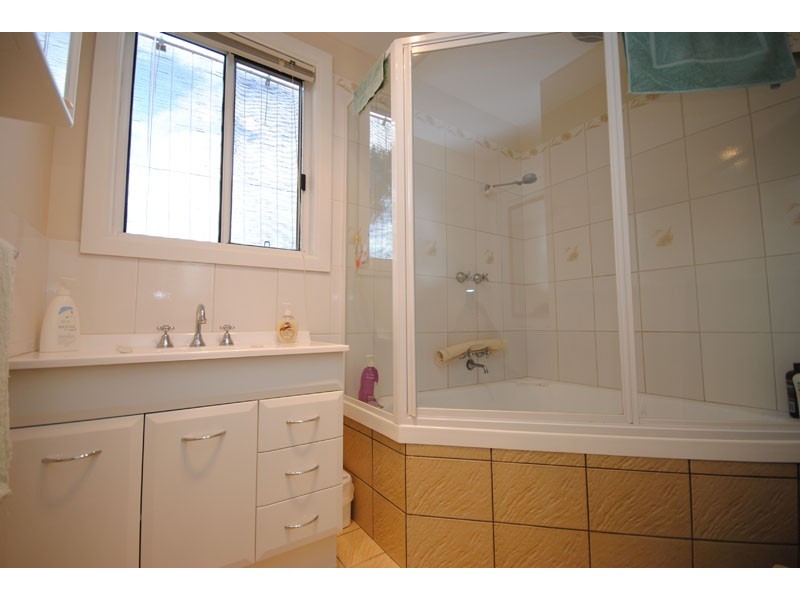 42 Kauri Crescent, Portland VIC 3305