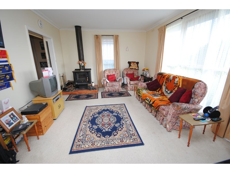 41 Hunter Street, Heywood VIC 3304