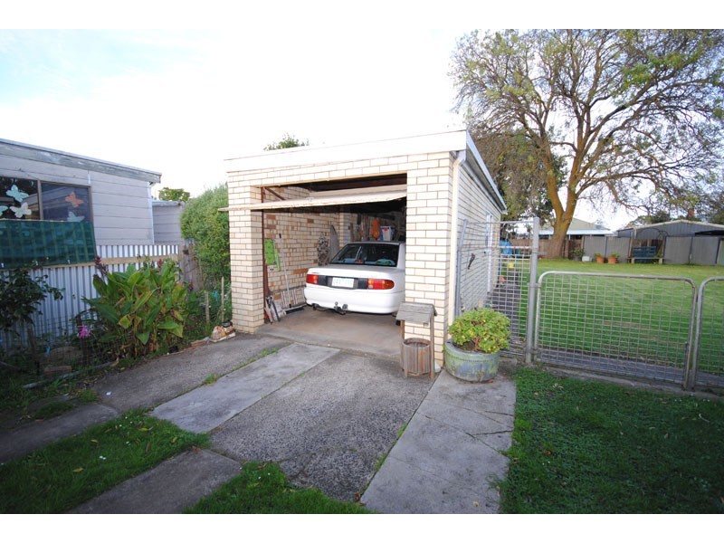 41 Hunter Street, Heywood VIC 3304