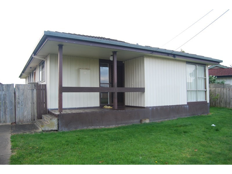 24 Waratah Crescent, Portland VIC 3305