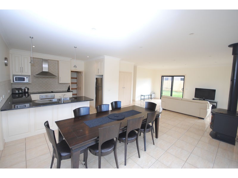 716 Henty Highway, Portland VIC 3305