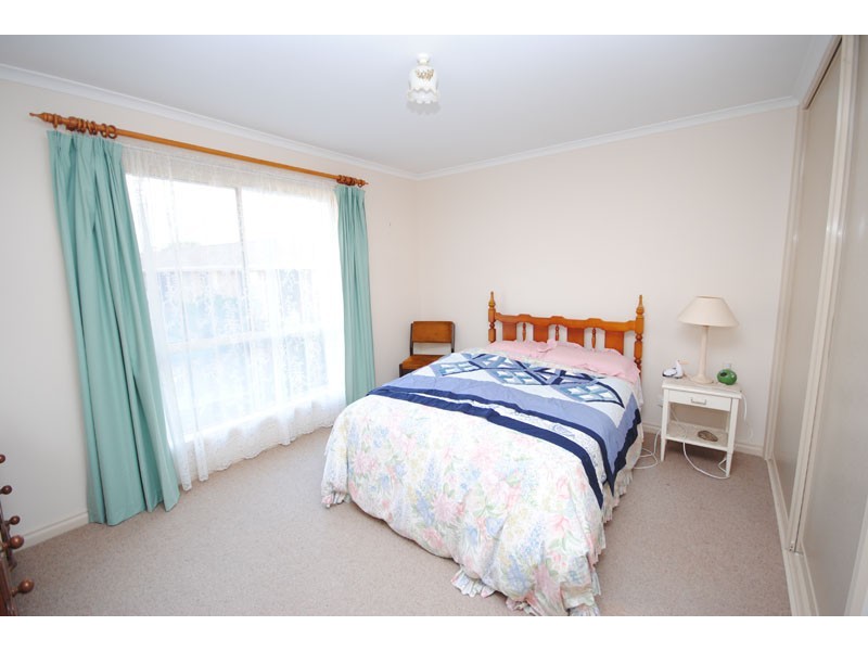 12 Juliani Place, Portland VIC 3305