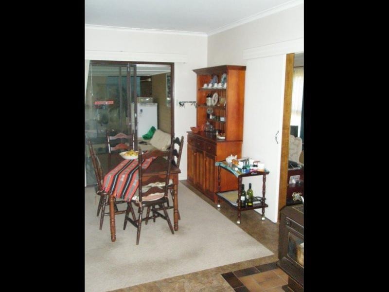 65 Lindsay St, Heywood VIC 3304