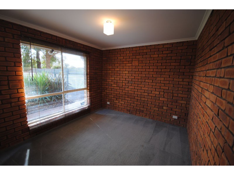 36 Barclay Street, Heywood VIC 3304