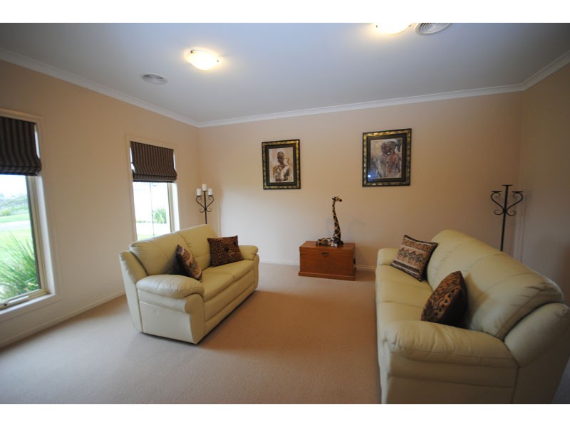 9 Laguna Court, Portland VIC 3305