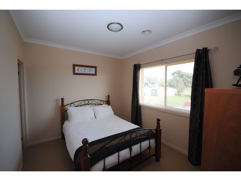 9 Laguna Court, Portland VIC 3305