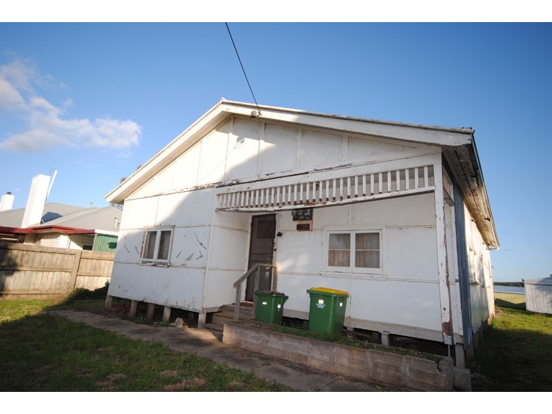 48 Greenham Street, Dartmoor VIC 3304