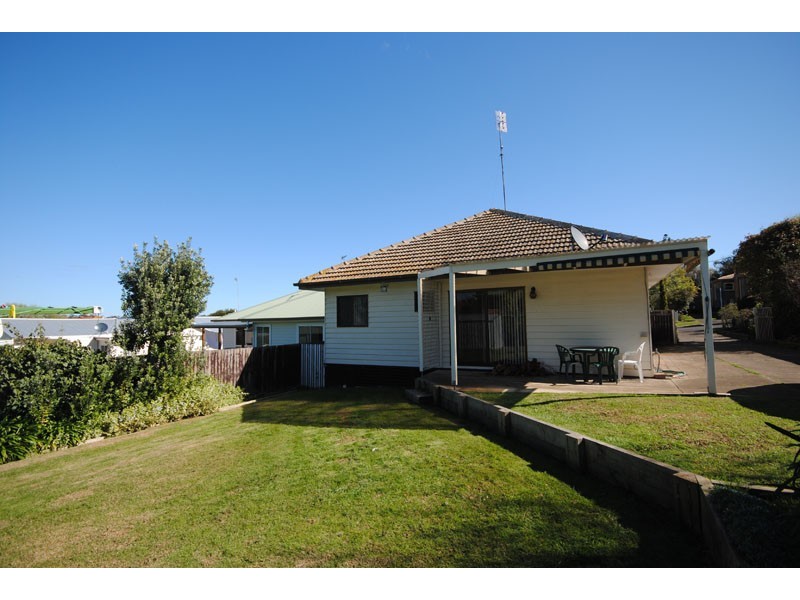 8 Sutton Avenue, Portland VIC 3305