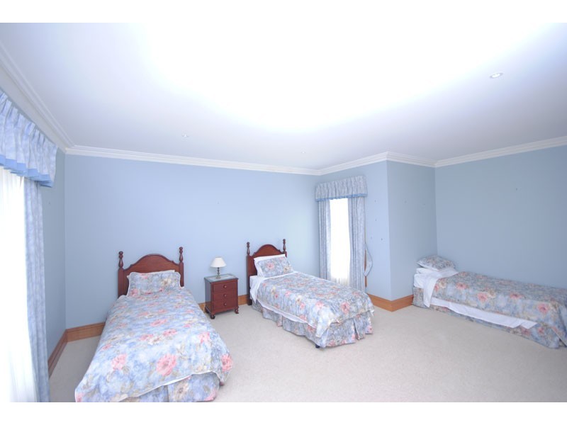 5 Seaview Terrace, Portland VIC 3305
