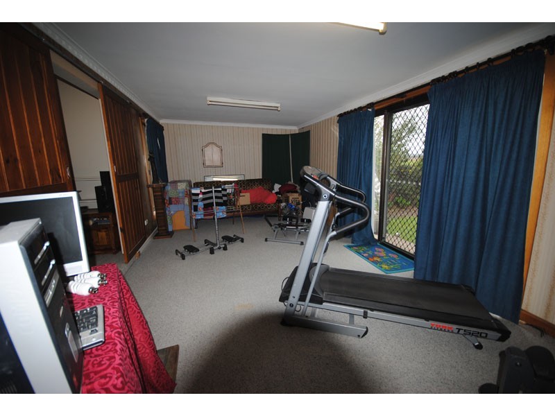 7 Owen Street, Heywood VIC 3304