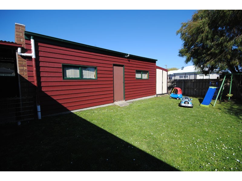 11 Lowan Court, Portland VIC 3305