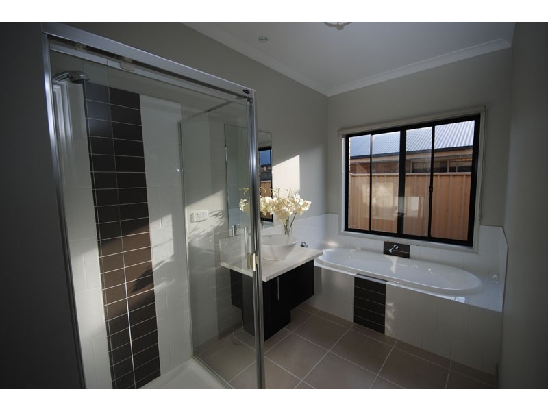 19 Coastal Court, Portland VIC 3305