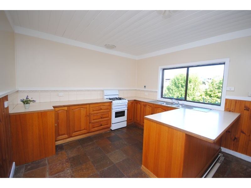 22 Mt Clay Road, Heywood VIC 3304