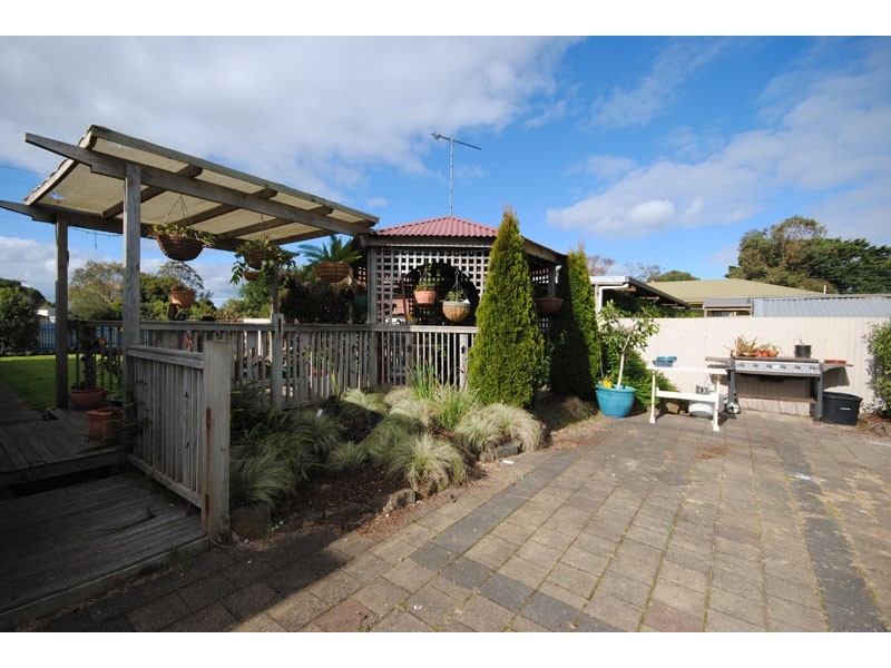 22 Mt Clay Road, Heywood VIC 3304