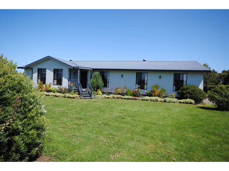 14 Bell Street, Heywood VIC 3304