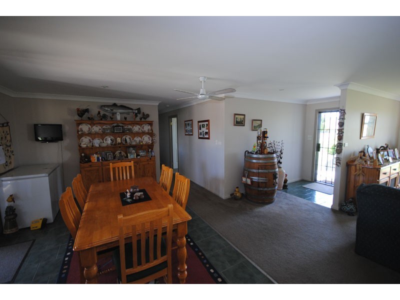14 Bell Street, Heywood VIC 3304