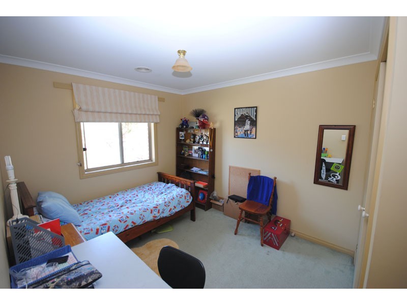 12 Parkers Road, Portland VIC 3305