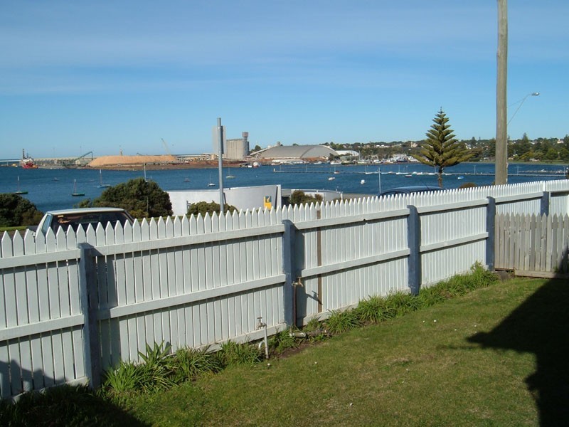 123 Bentinck Street, Portland VIC 3305