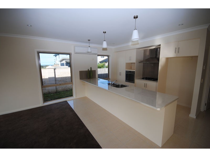 1 Seacliff Place, Portland VIC 3305