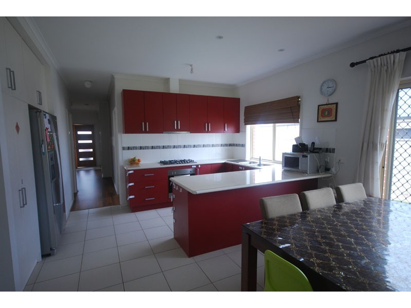 9 Coastal Court, Portland VIC 3305