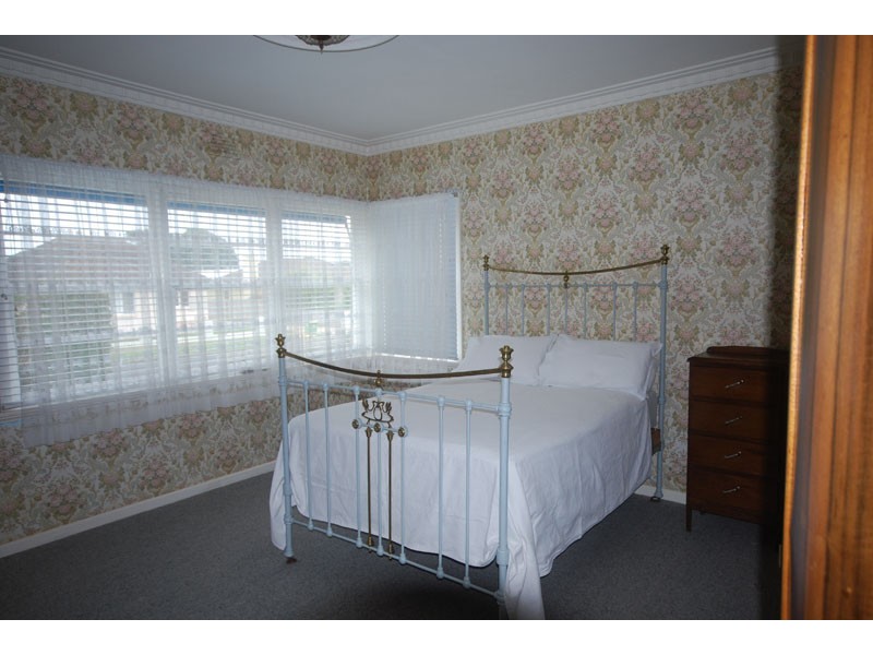 4 Grant Street, Portland VIC 3305