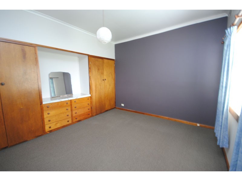 20 Murray Street, Heywood VIC 3304