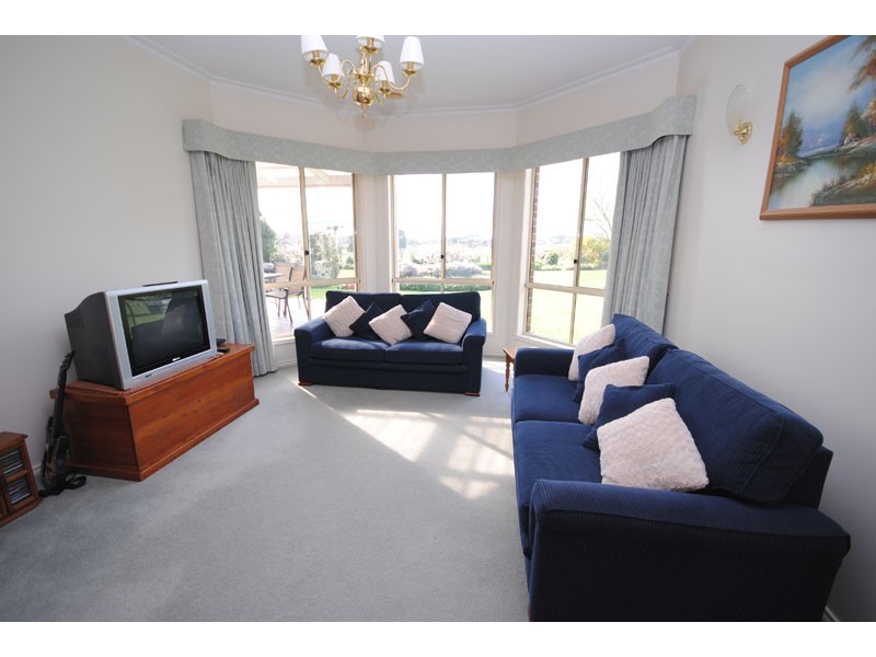 14 Burns Road, Portland VIC 3305
