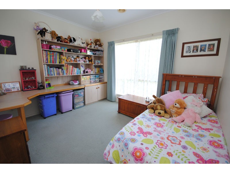 14 Burns Road, Portland VIC 3305