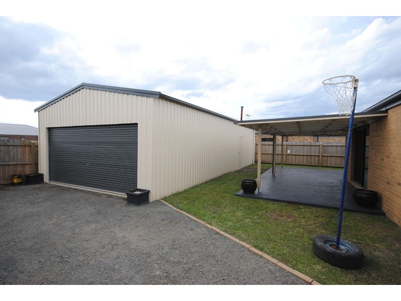 49 Madeira Close, Portland VIC 3305