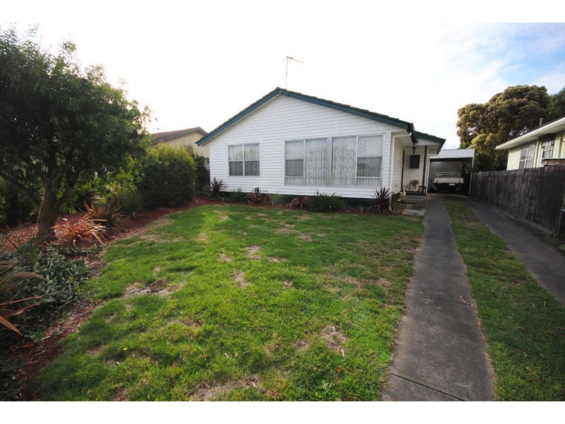 42 Kauri Cresent, Portland VIC 3305