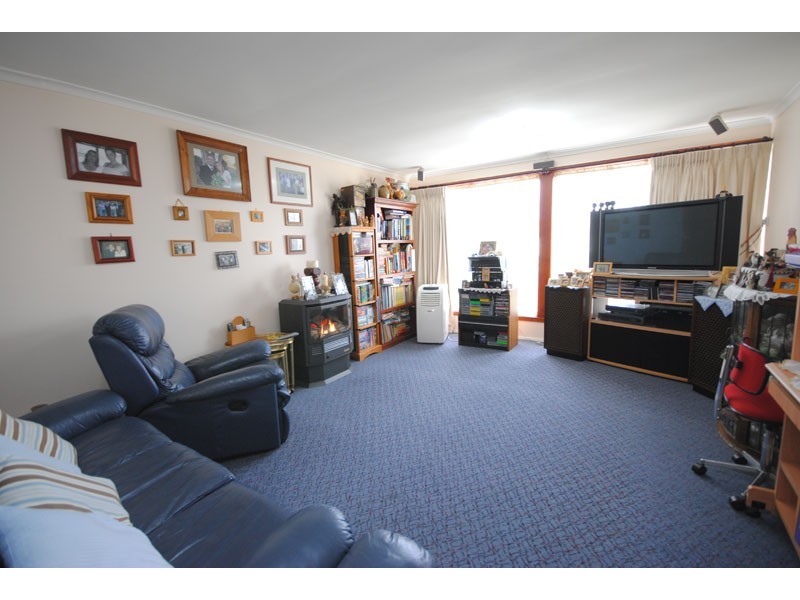 42 Kauri Cresent, Portland VIC 3305