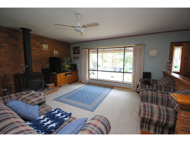 71 McIntyre Road, Portland VIC 3305