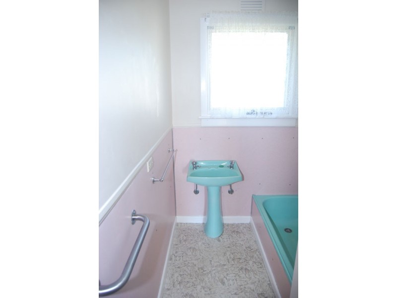 15 Arkell Court, Portland VIC 3305