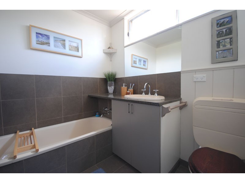87 Hurd Street, Portland VIC 3305