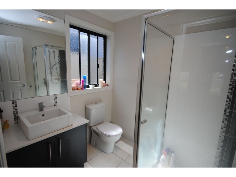 24 Coastal Court, Portland VIC 3305