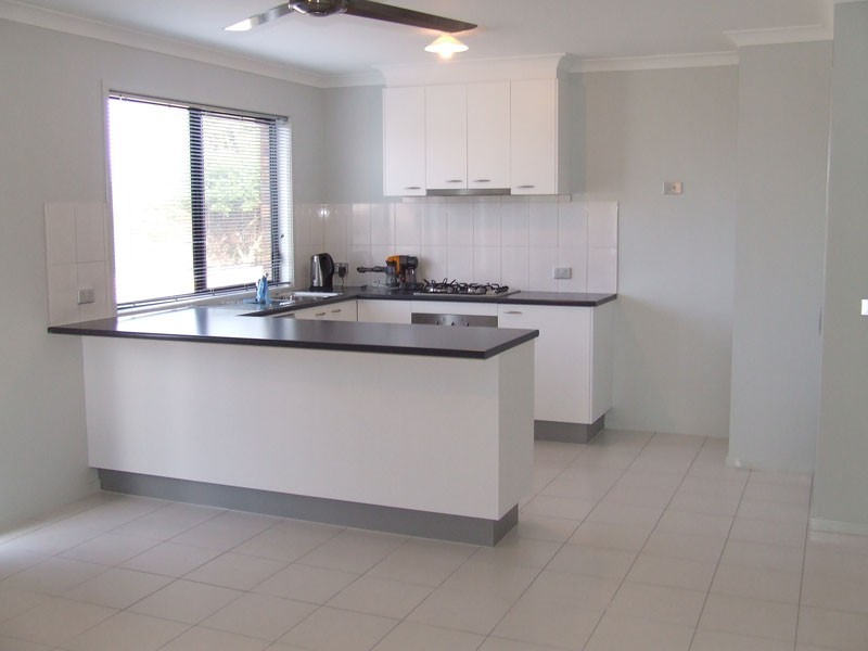 2 Tareel Court, Portland VIC 3305