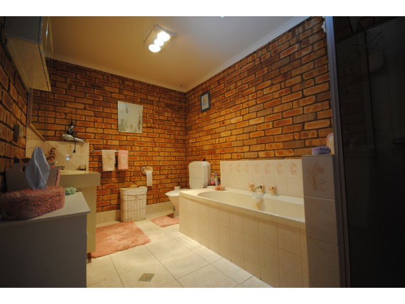 2/98 Blair Street, Portland VIC 3305