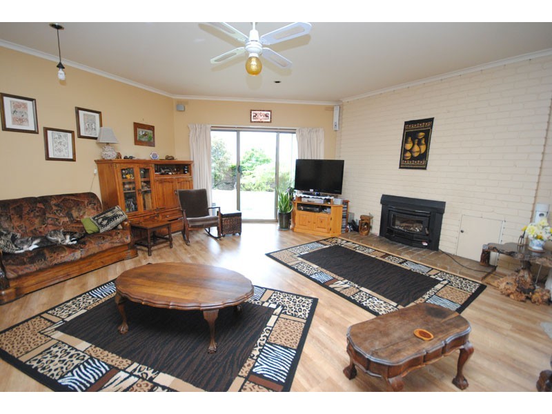 133 Bridgewater Road, Portland VIC 3305