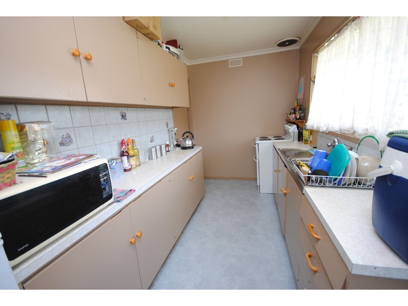 6 Anzac Court, Dartmoor VIC 3304