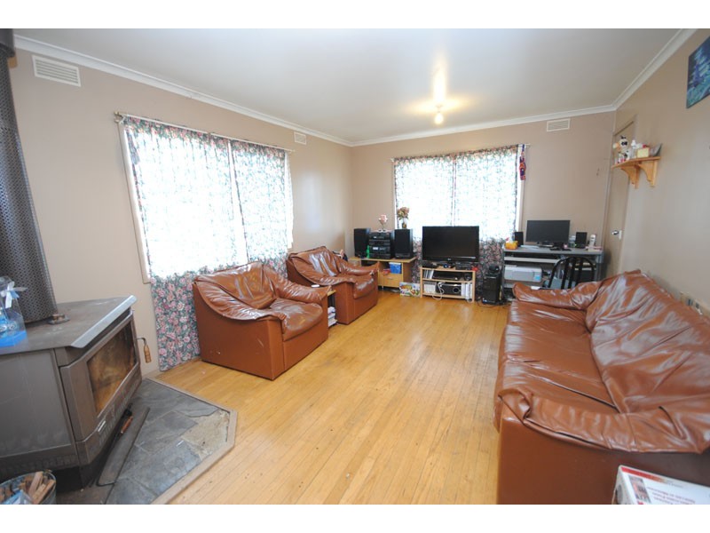 6 Anzac Court, Dartmoor VIC 3304