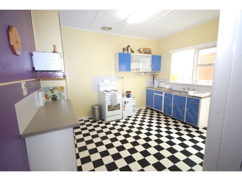 17 Reserve Road, Tyrendarra VIC 3285
