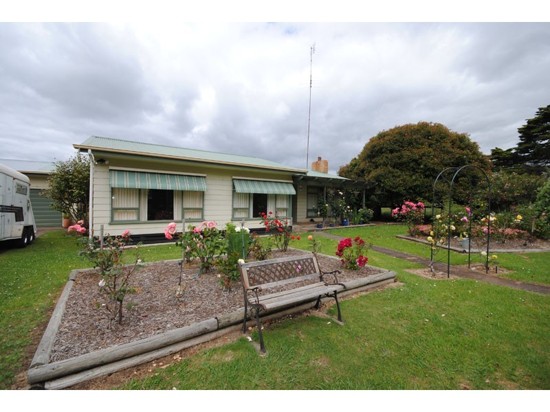 4975 Princes Highway, Greenwald VIC 3304