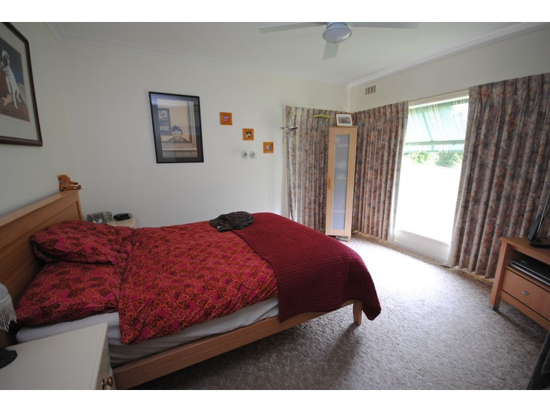 4975 Princes Highway, Greenwald VIC 3304