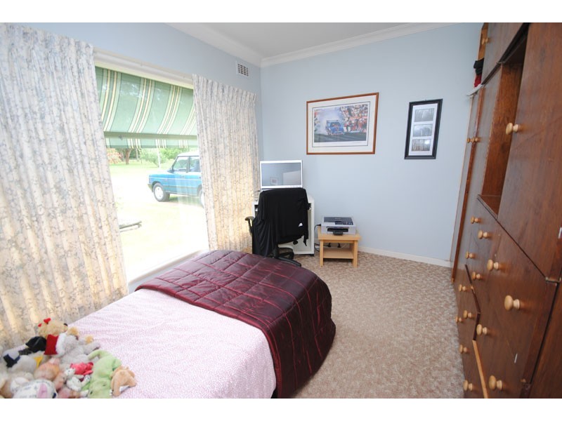 4975 Princes Highway, Greenwald VIC 3304