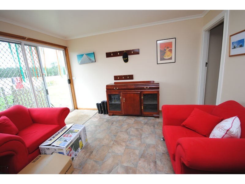 4975 Princes Highway, Greenwald VIC 3304
