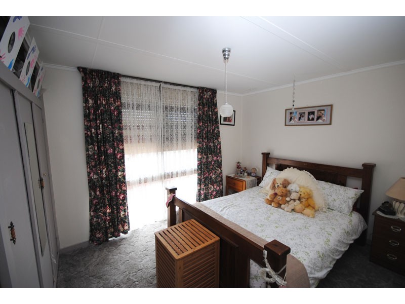 8 Barrowby Street, Portland VIC 3305