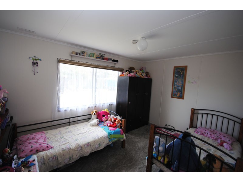 8 Barrowby Street, Portland VIC 3305