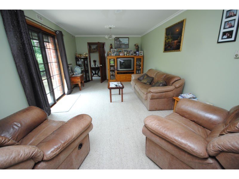 136 Cave Hill Road, Heywood VIC 3304
